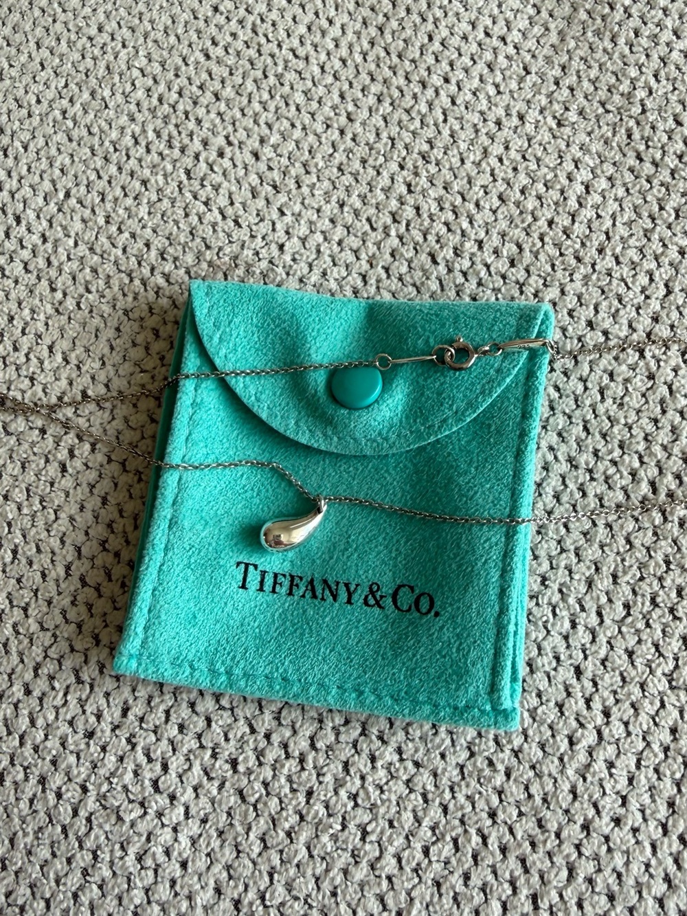 Authentic Tiffany & Co 925 sterling silver teardrop necklace
